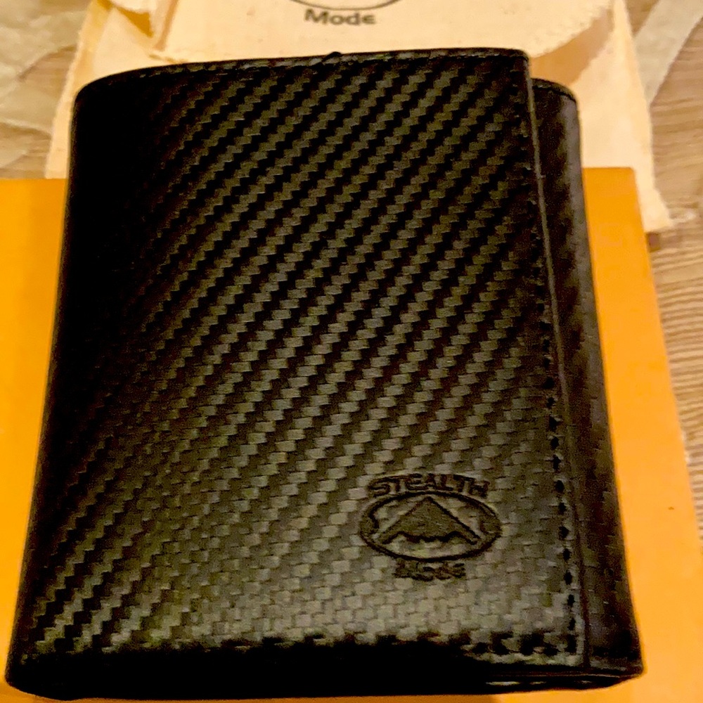 Tri Fold wallet